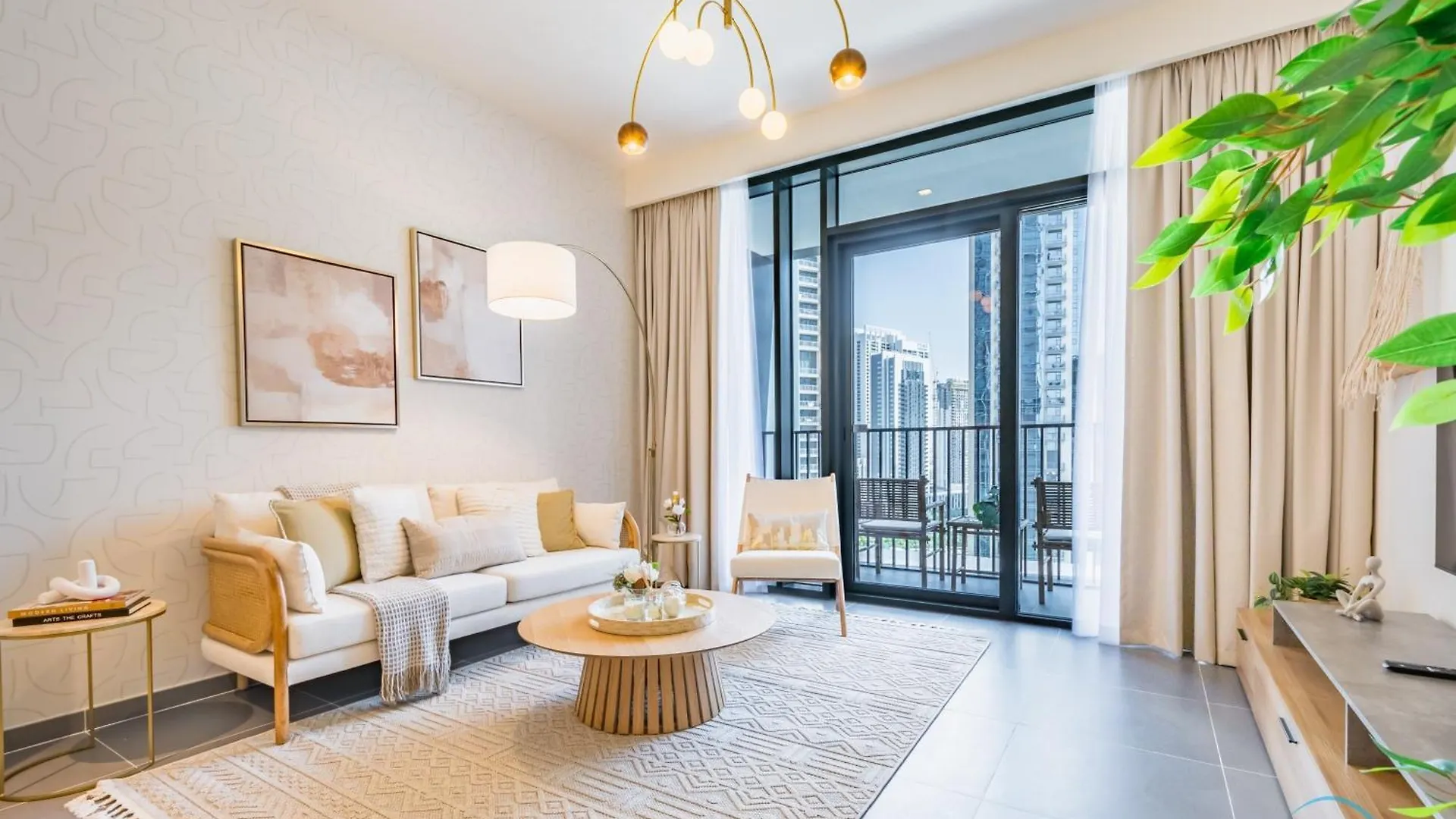 Charming 1Br Apartment In Creek Edge Tower 1, Dubai Creek Harbor By Deluxe Holiday Homes 0*,  Emirati Arabi Uniti